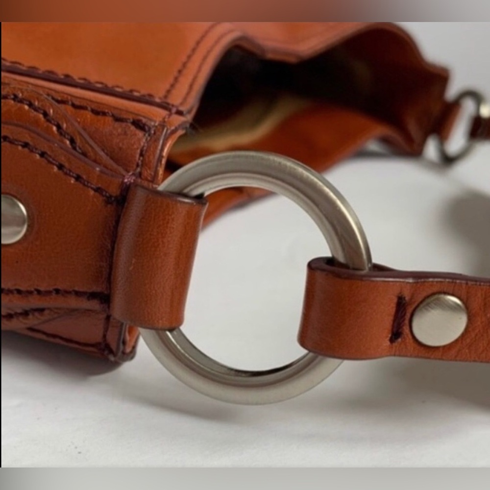 Hype Cognac Leather Shoulder Baguette - Picture 4 of 10